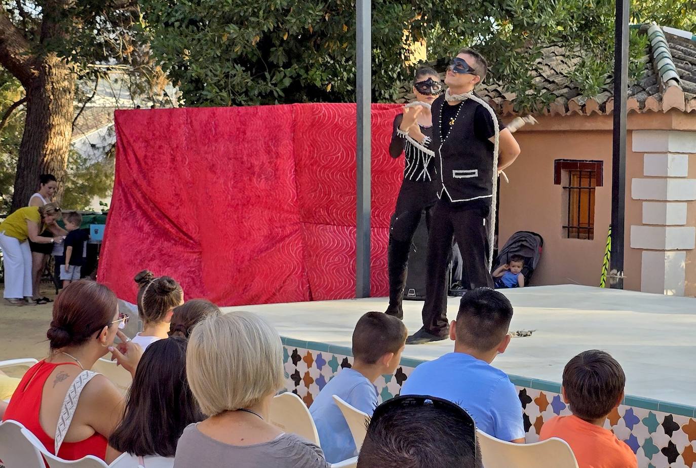 Fiesta Infantil, en el Carmen de San Rafael de Huétor Vega.