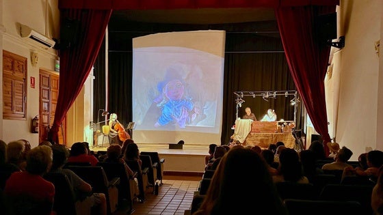 Una historia para la igualdad, en el escenario de La Nava