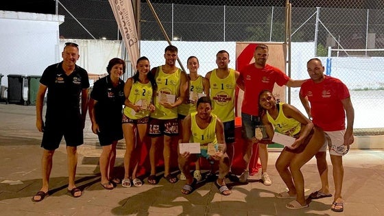 El Torneo de Vóley Playa de Huétor Vega se consagra en su quinta edición