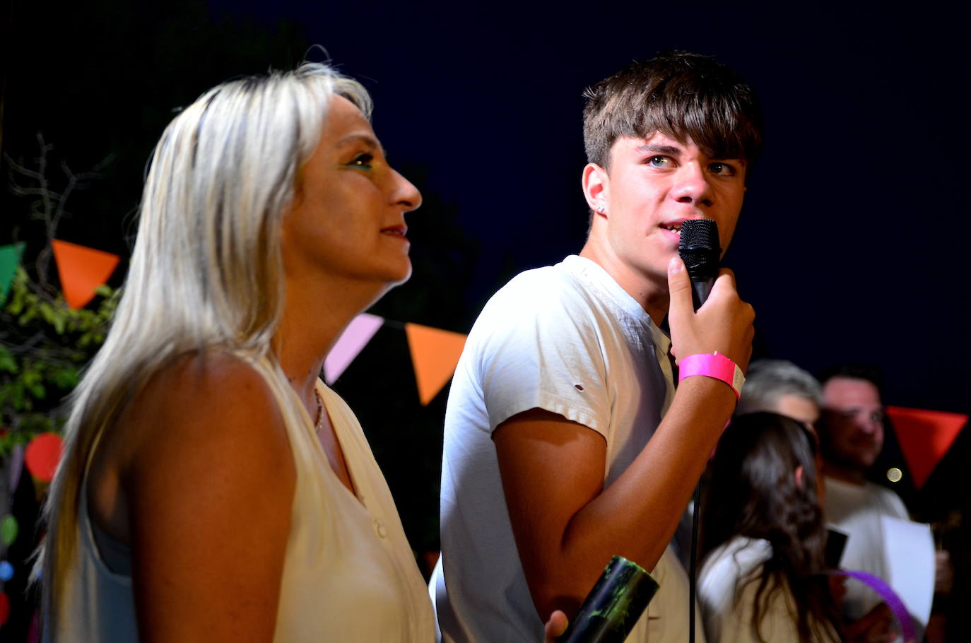 Todo es de color en la Fiesta Holi de Huétor Vega