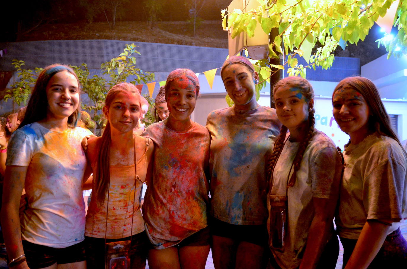 Todo es de color en la Fiesta Holi de Huétor Vega