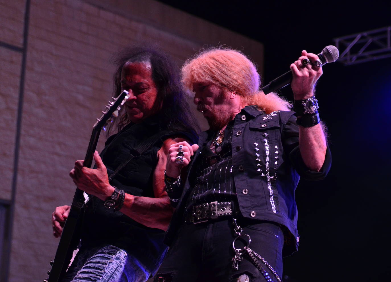 Locura con Medina Azahara en Huétor Vega