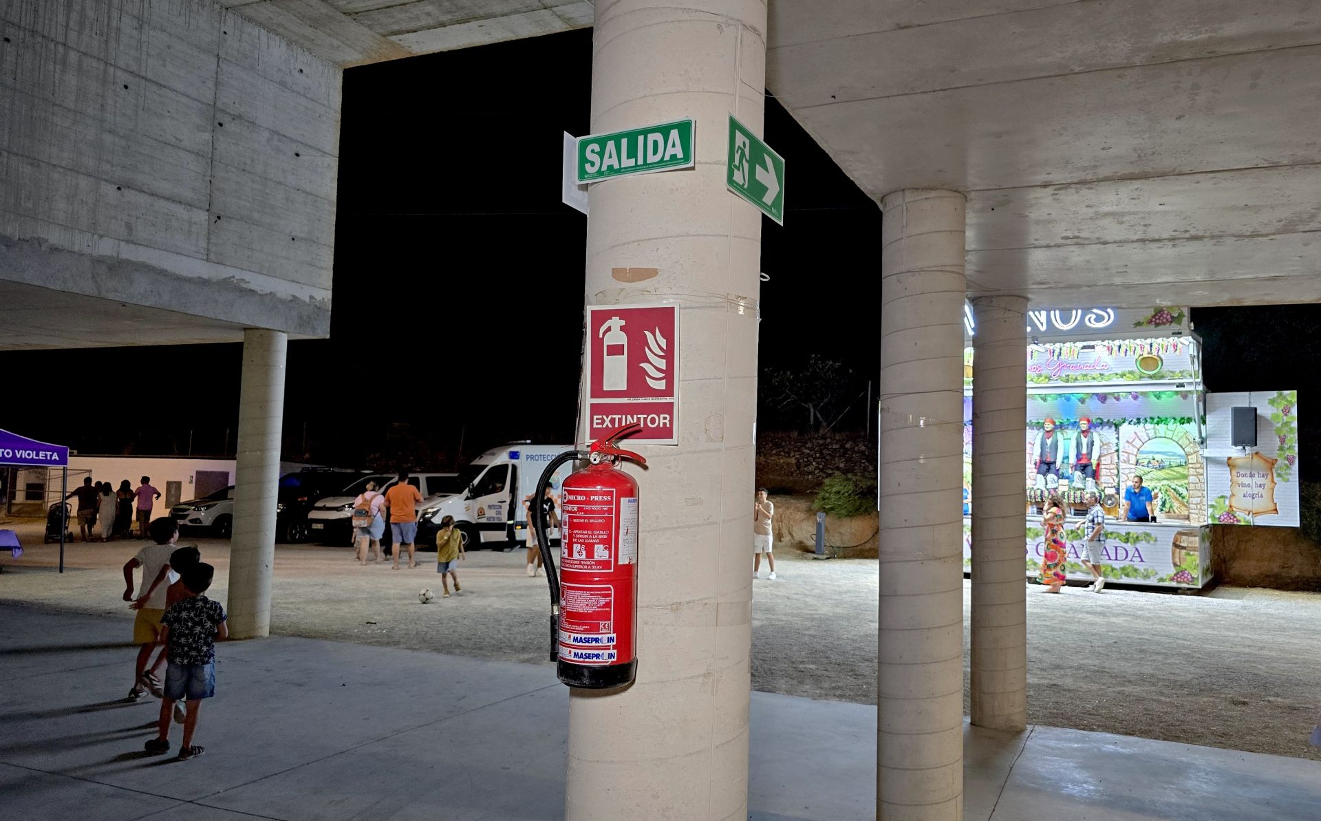 Señalización en el Recinto Ferial.