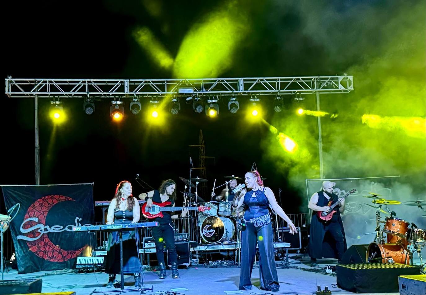 El Jose pone un broche triunfal a las fiestas de Huétor Vega