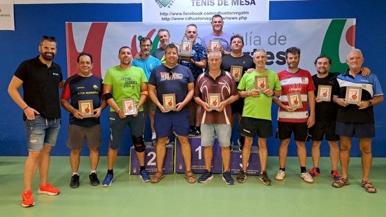 Termina la Liga de Verano de los veteranos en Huétor Vega
