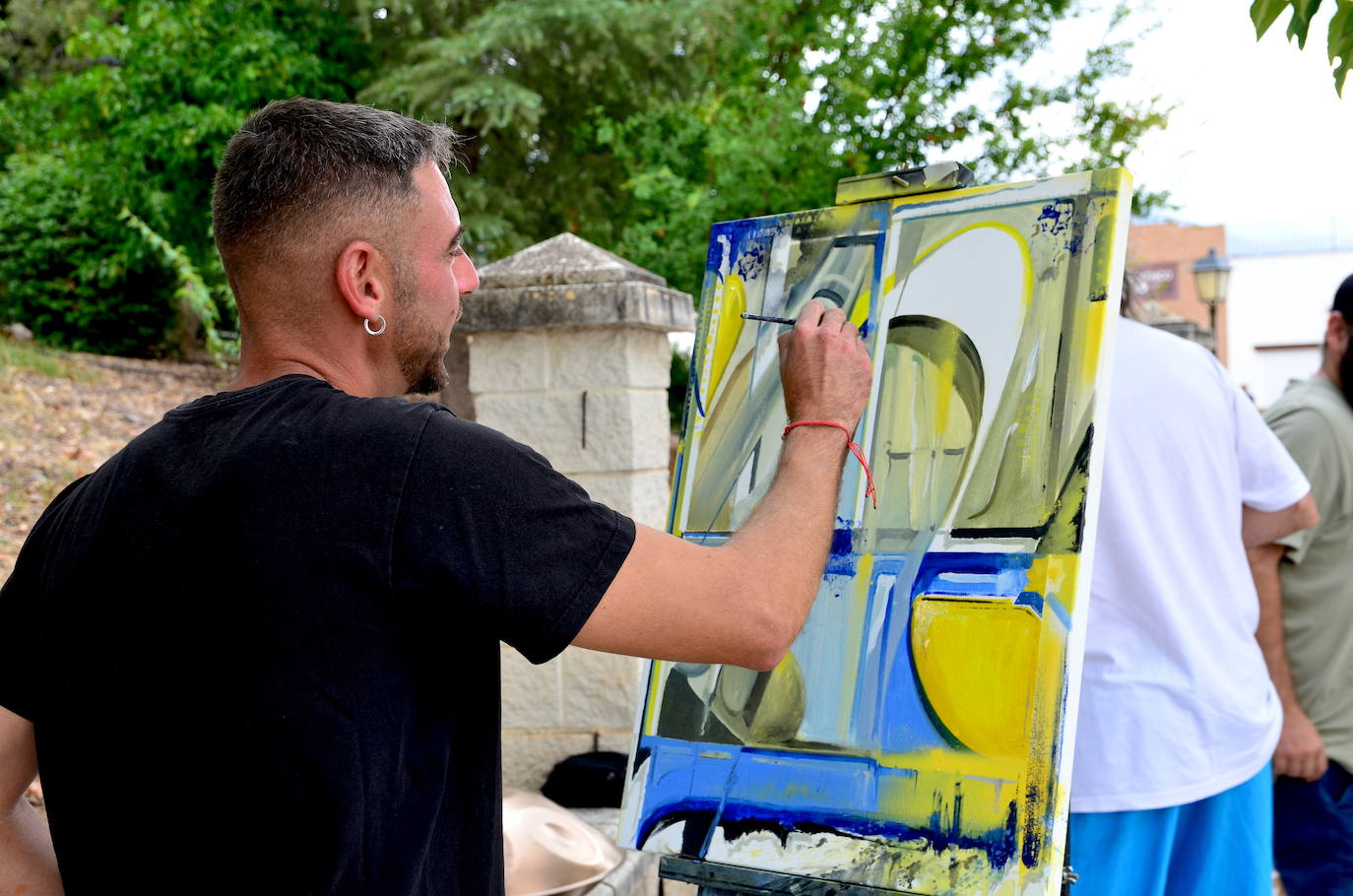 Así ha sido la quinta edición del concurso de pintura rápida abstracta de Huétor Vega