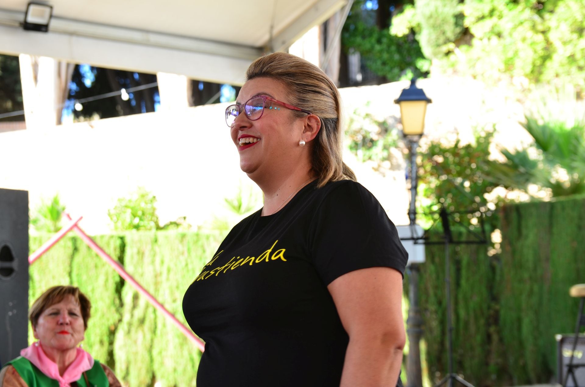 El comercio local de Huétor Vega desfila en su alfombra roja