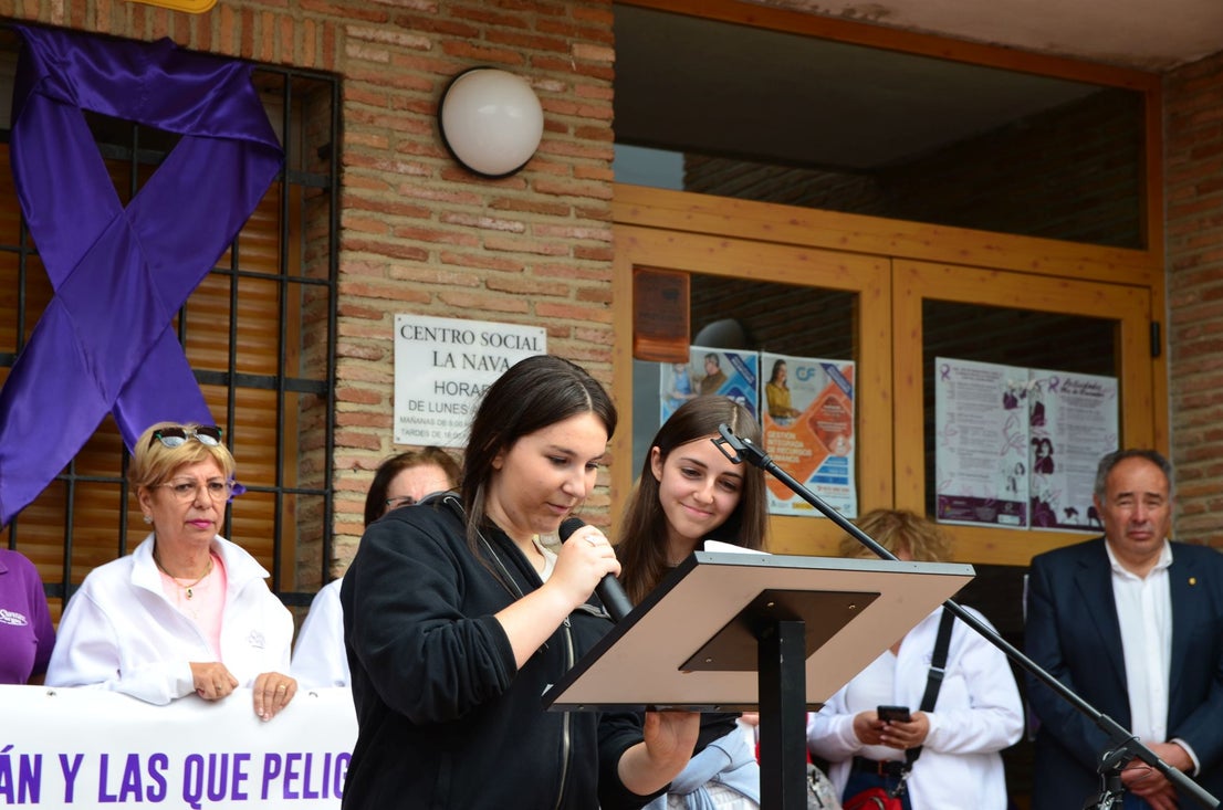 El IES Los Neveros de Huétor Vega clama contra la violencia machista