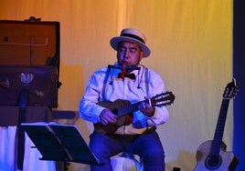 Manuel M. Mateo, ofreciendo un recorrido divertido y didáctico.