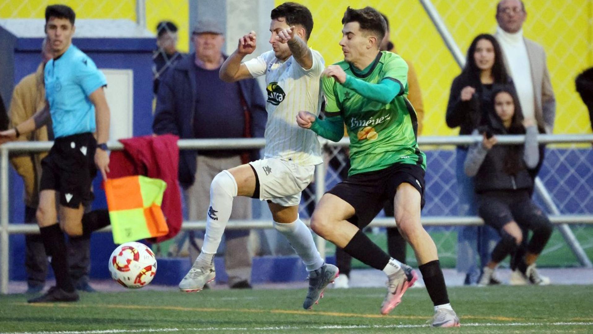 El Hu tor T jar Se Divierte En El Derbi Con El Hu tor Vega Ideal el-hu-tor-t-jar-se-divierte-en-el-derbi-con-el-hu-tor-vega-ideal