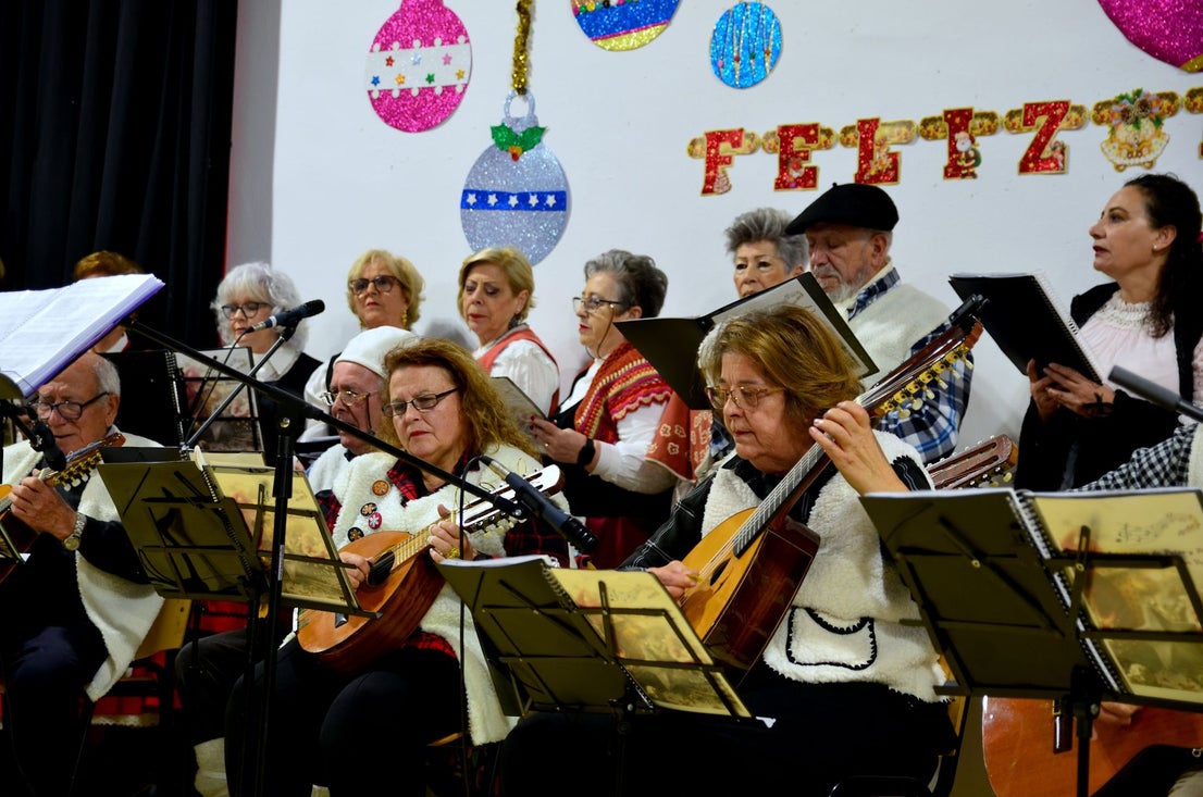 La Navidad relumbra en Huétor Vega