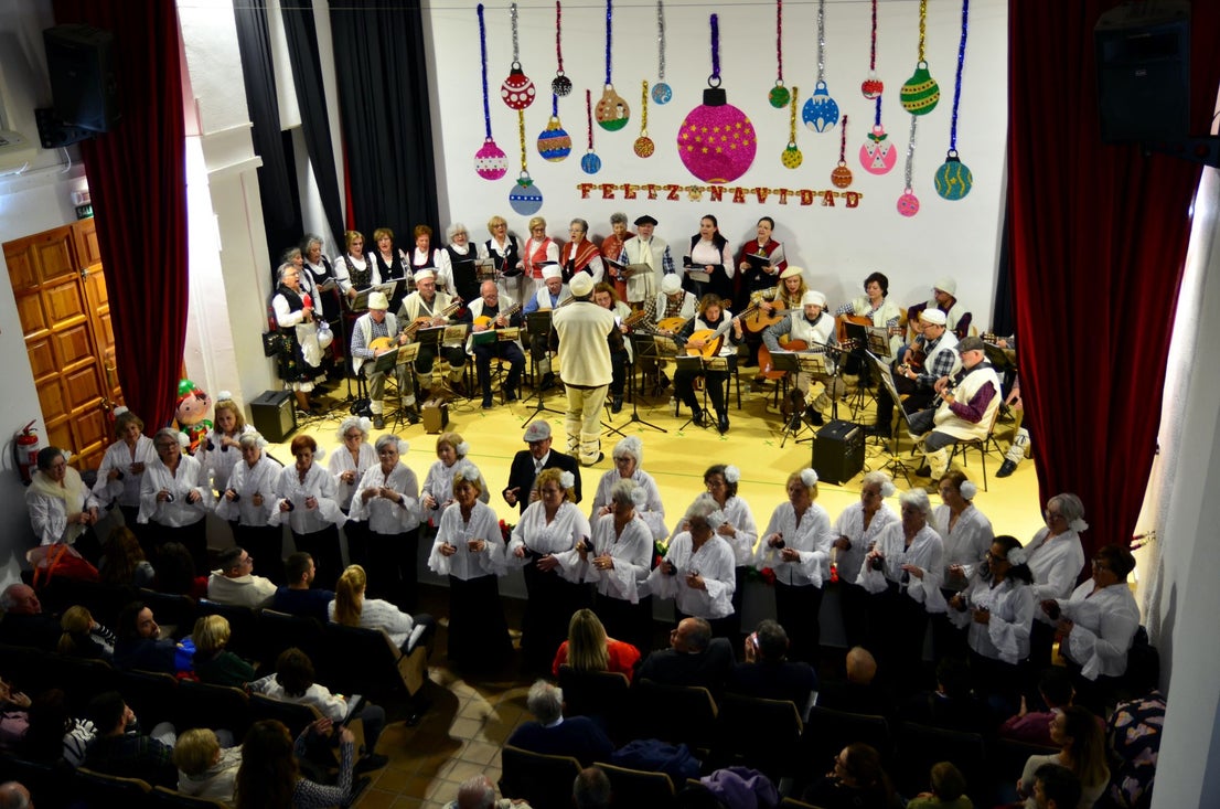 La Navidad relumbra en Huétor Vega