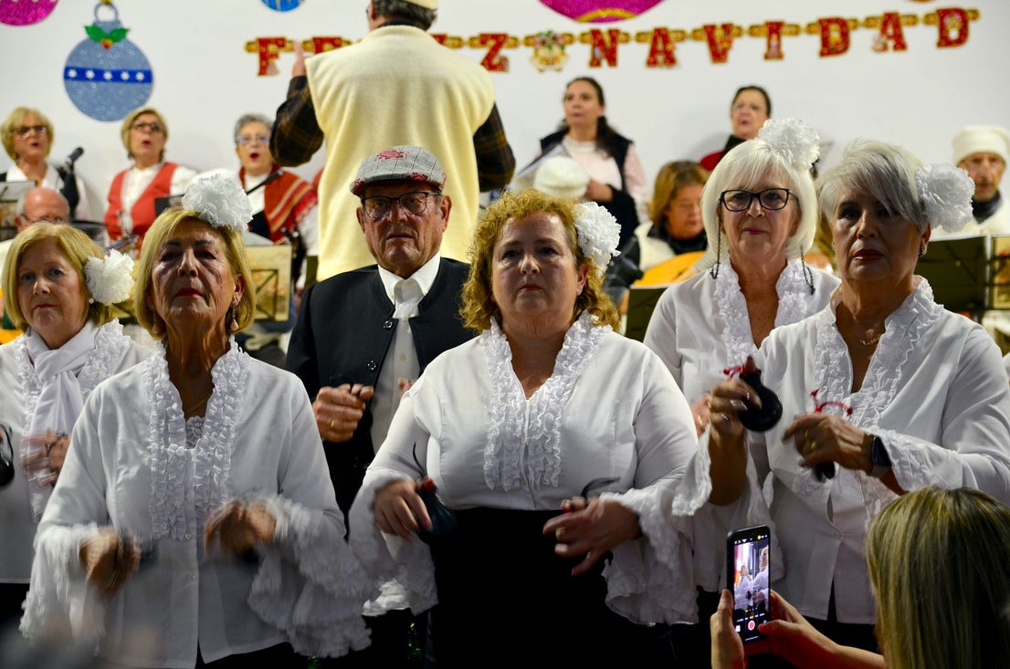 La Navidad relumbra en Huétor Vega