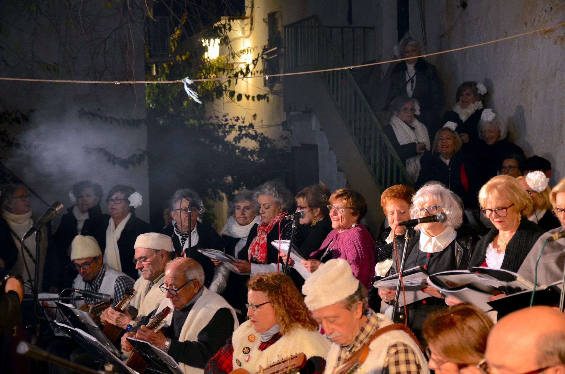 Villancicos junto a la lumbre en Huétor Vega