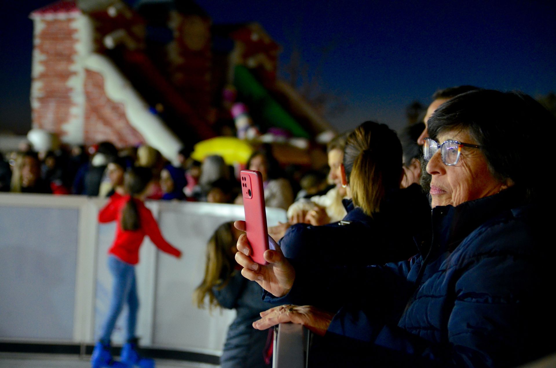 Huétor Vega, una pista de patinaje y la puesta de sol