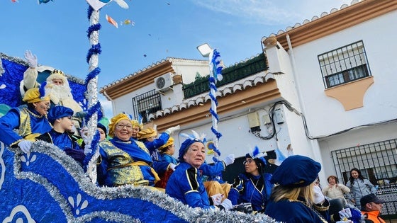 La Cabalgata trae el resplandor a Huétor Vega