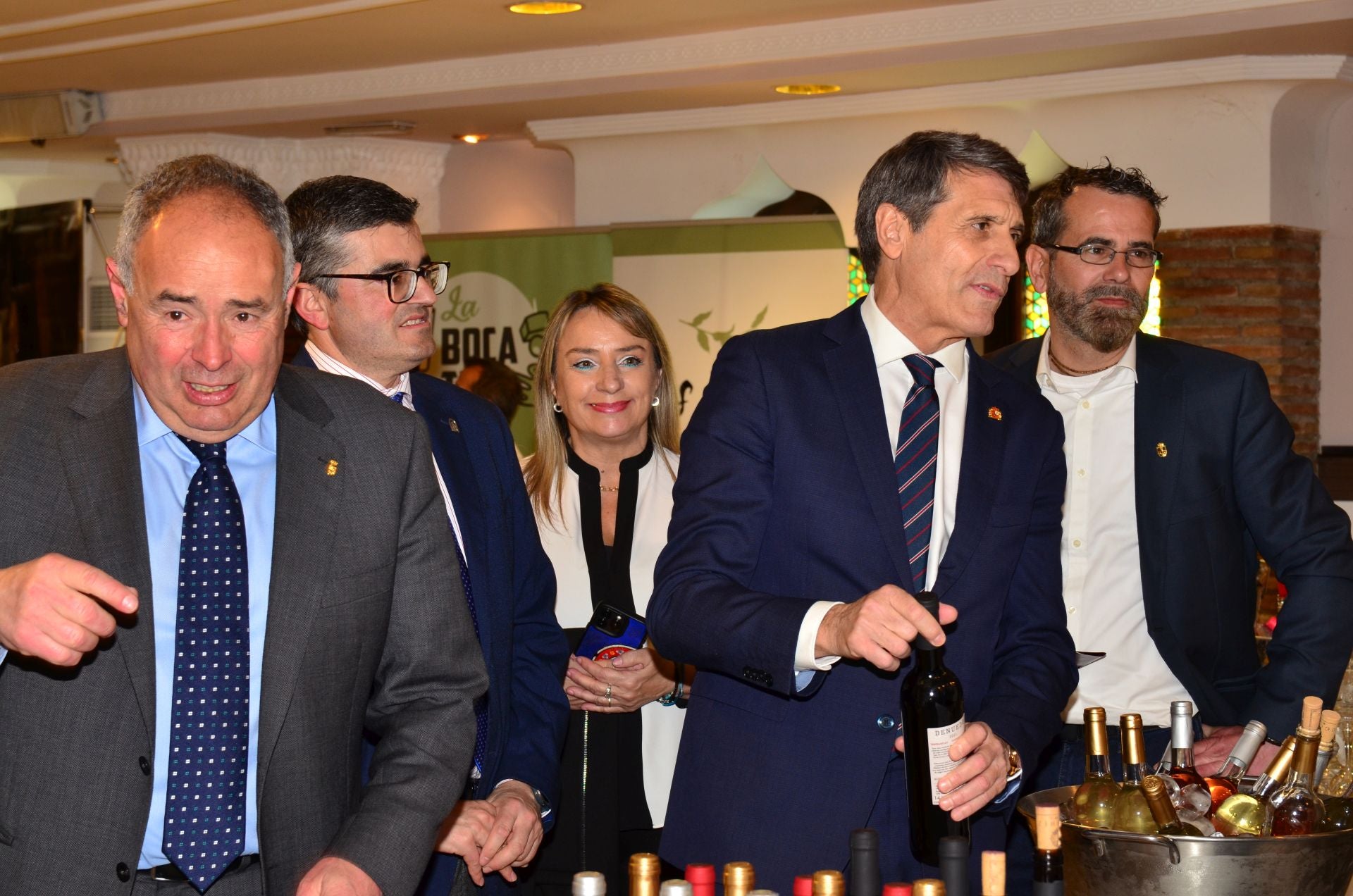 Huétor Vega abre las puertas de sus Jornadas del Vino, Jamón y Chacinas