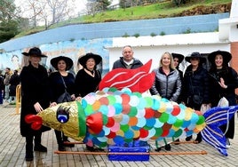 Carnaval: la sardina vuelve a arder en Huétor Vega