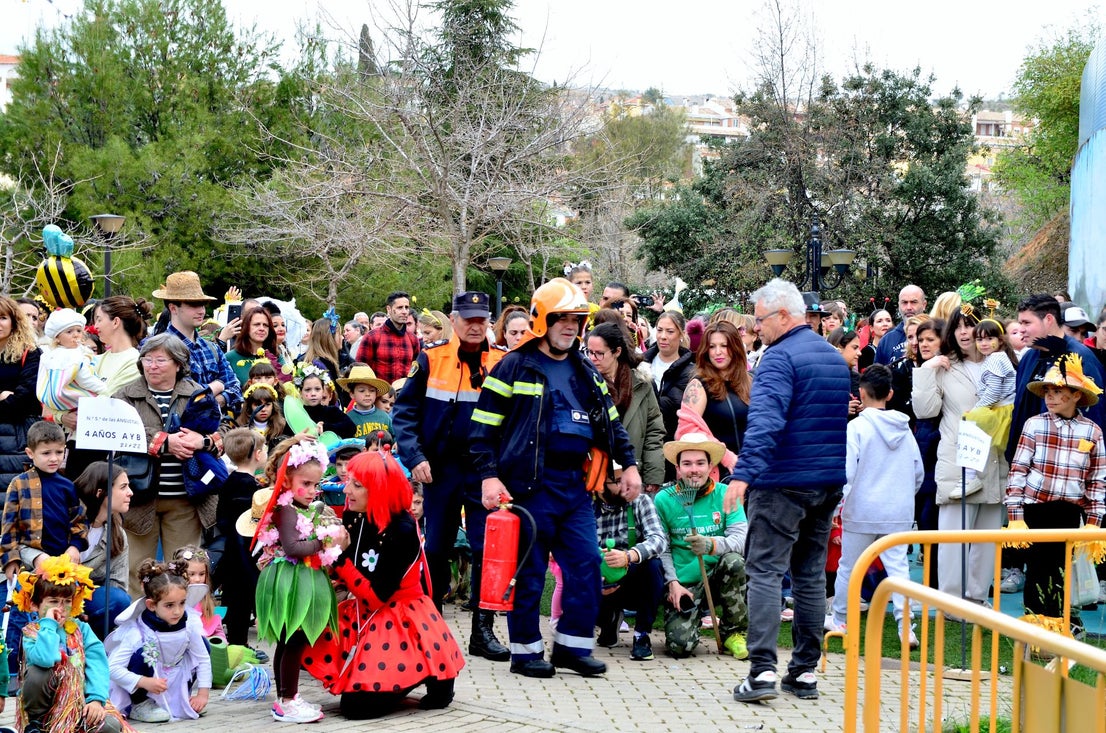 Carnaval: la sardina vuelve a arder en Huétor Vega