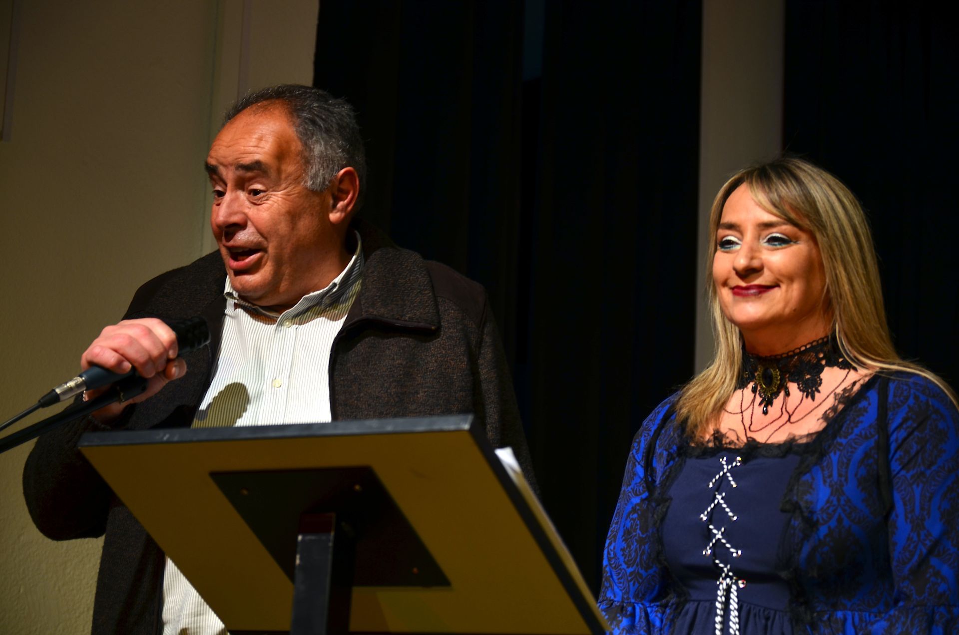 Tarde de disfraces y chirigota en Huétor Vega