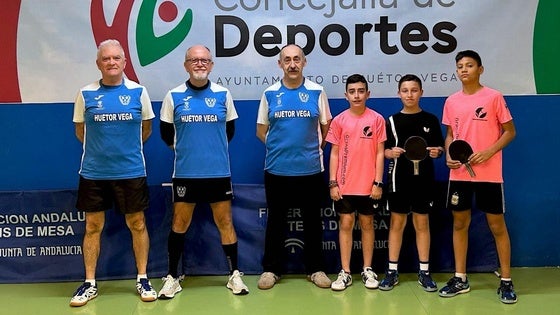 Pleno de victorias de los equipos del Huétor Vega Tenis de Mesa