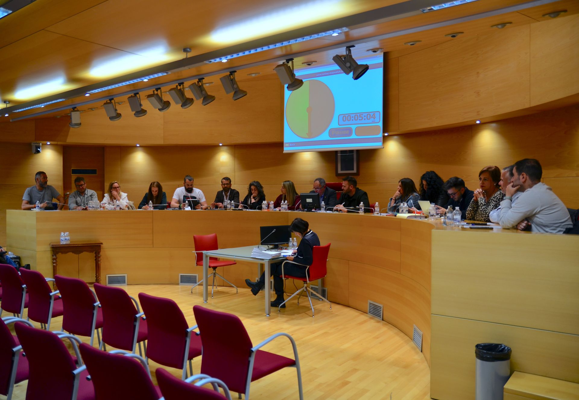 El Ayuntamiento de Huétor Vega aclara la modificación de la ordenanza fiscal del IBI