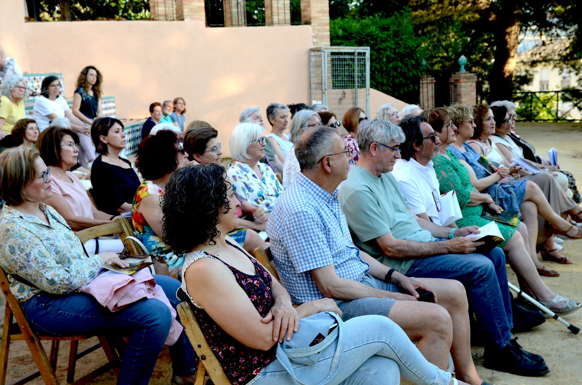 Las palabras mecen el Carmen de San Rafael de Huétor Vega