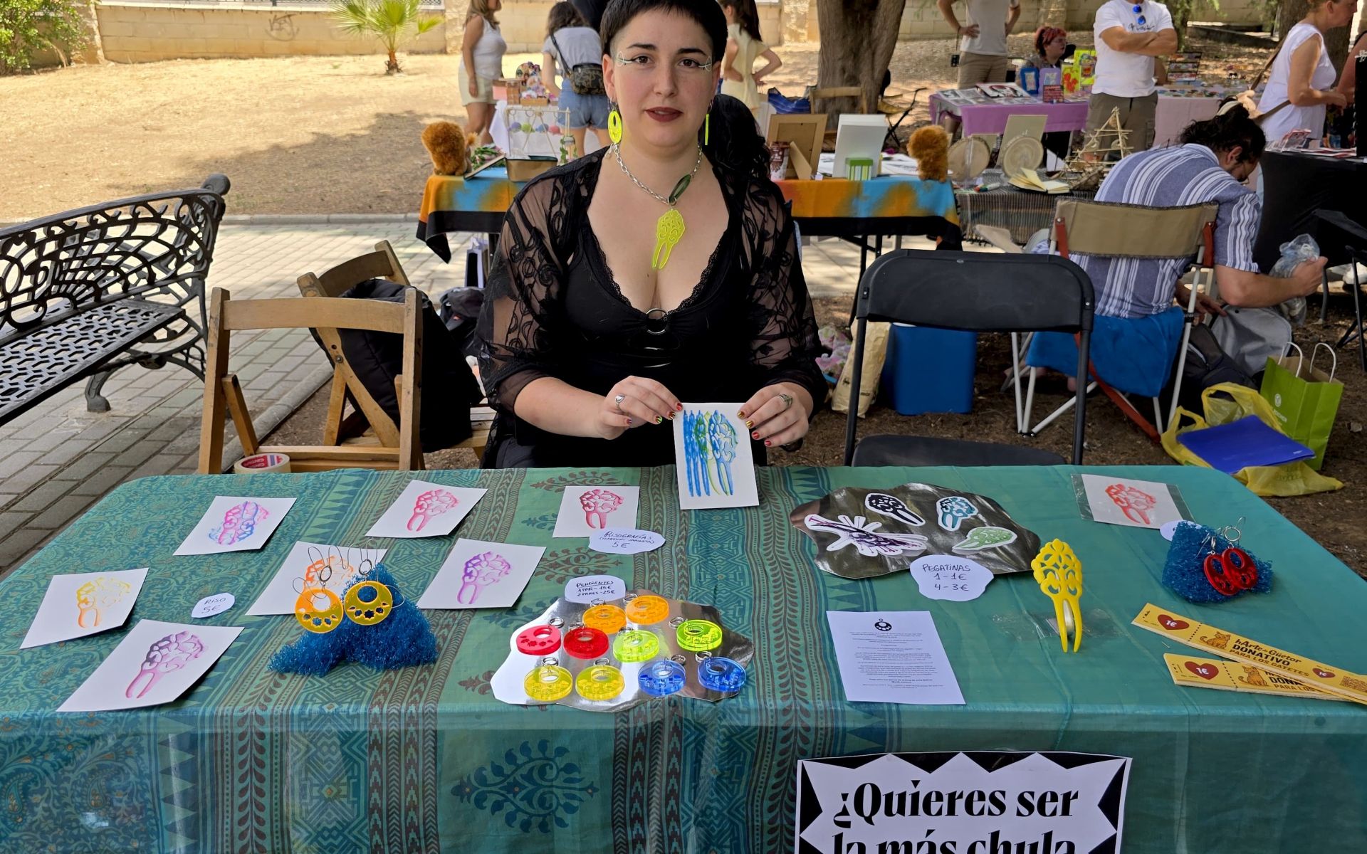 Músicos y artesanos unen fuerzas solidarias en Huétor Vega