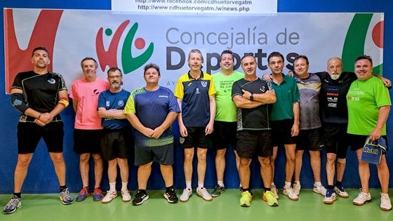 Los palistas hueteños empiezan a dominar la Liga de Verano