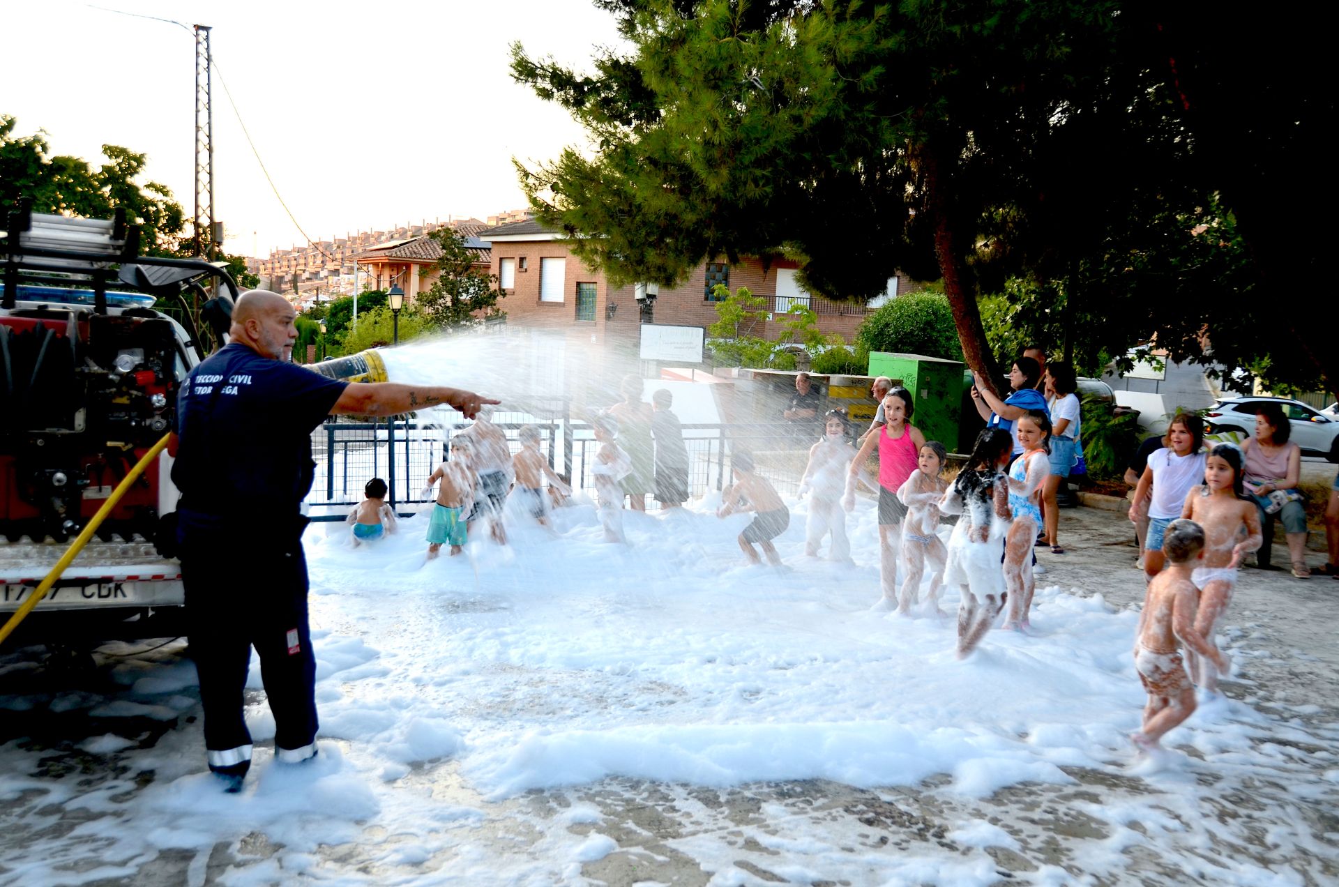 Huétor Vega, el pueblo que 'activa' sus plazas en verano