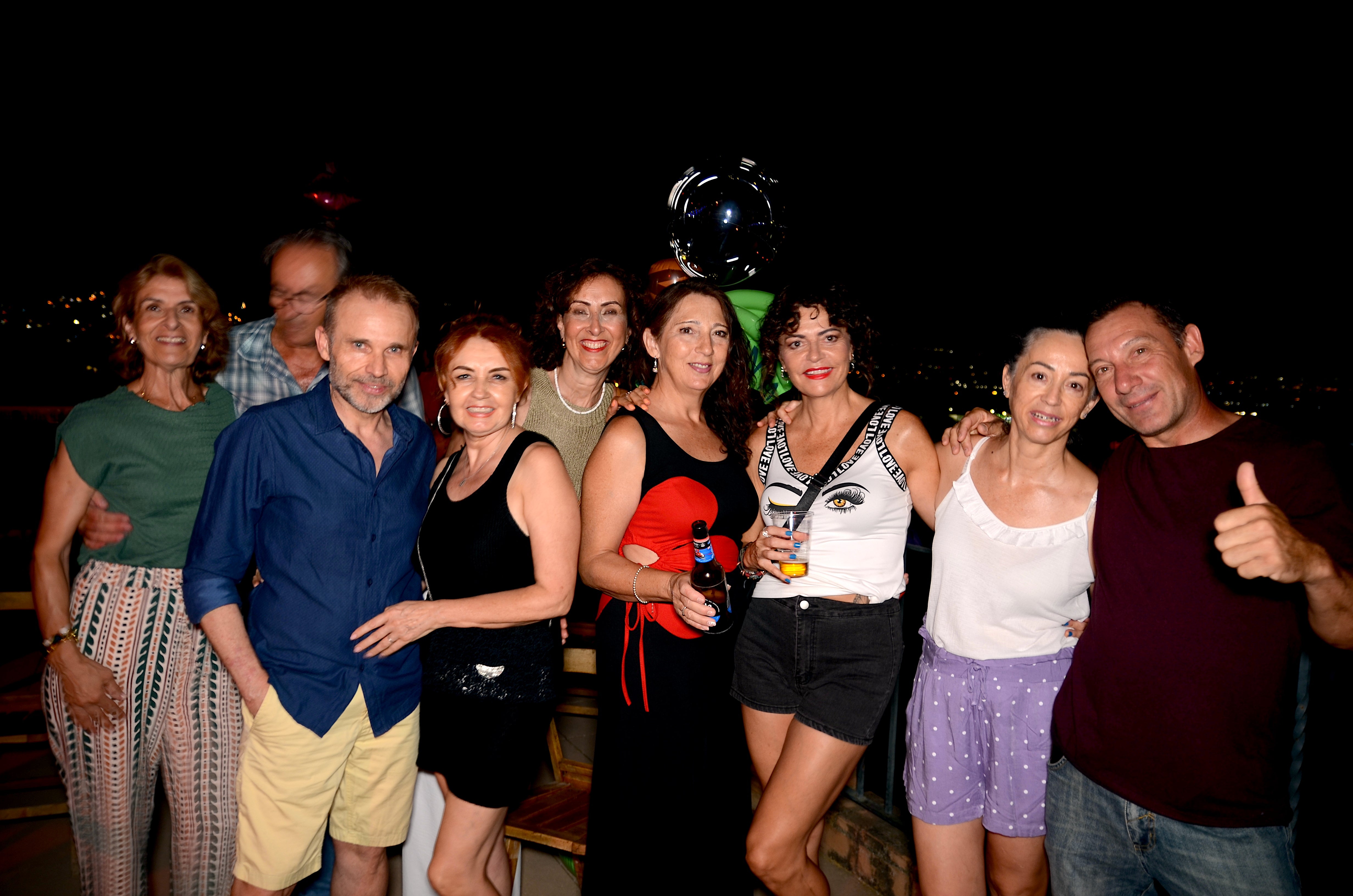 Fiesta 'ochentera' en Huétor Vega