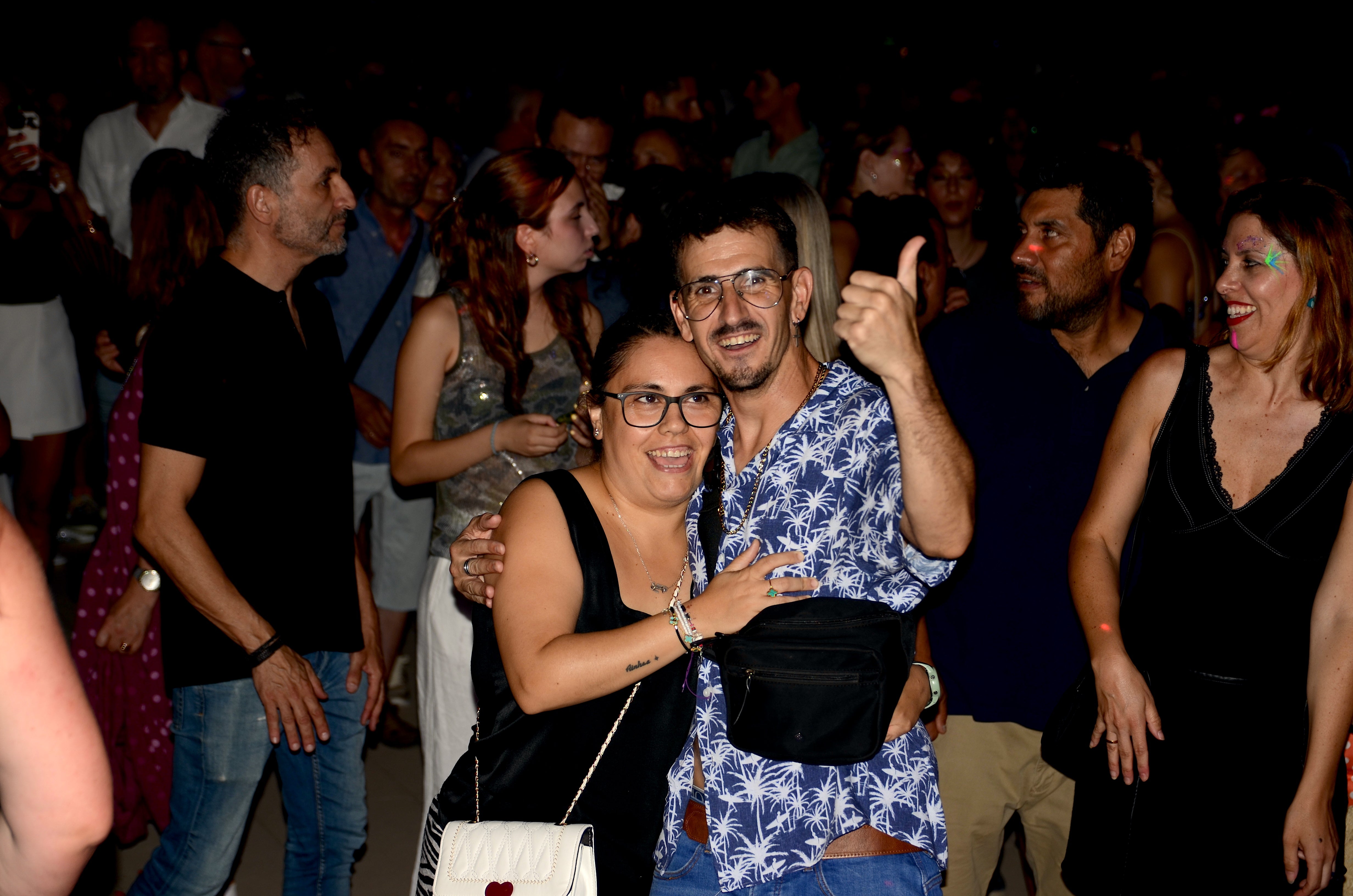 Fiesta &#039;ochentera&#039; en Huétor Vega