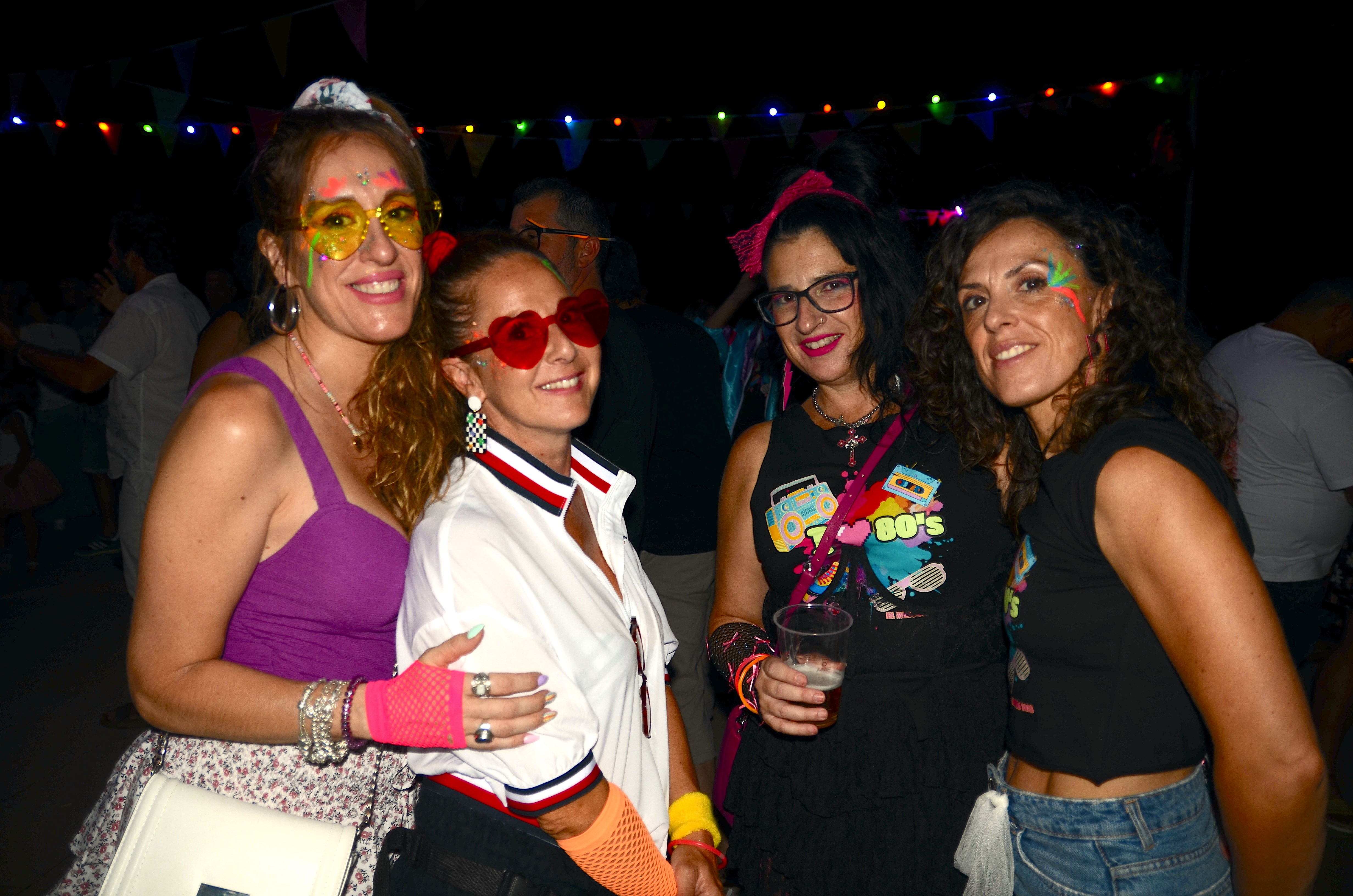 Fiesta 'ochentera' en Huétor Vega