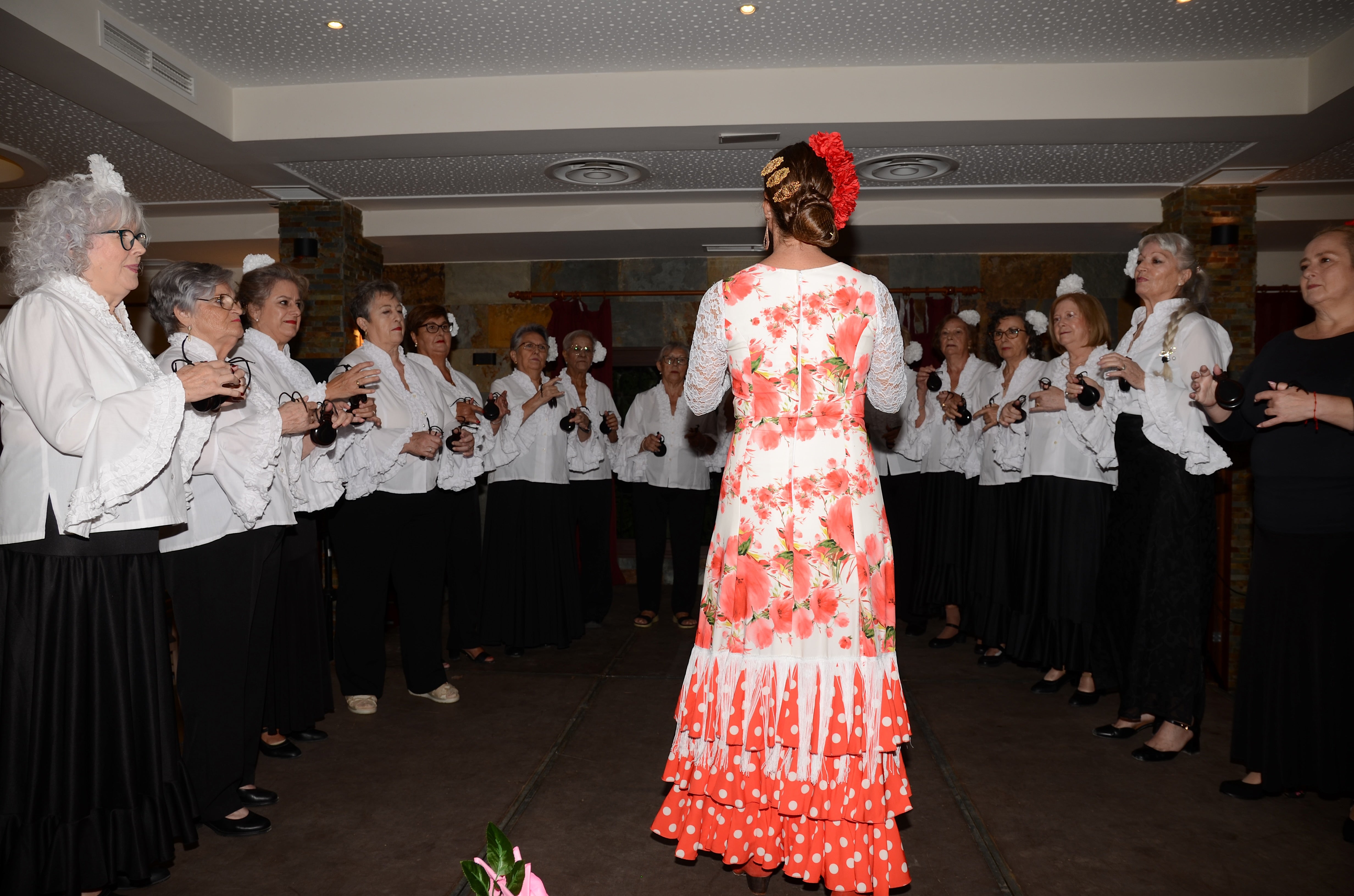 San Miguel, el barrio de Huétor Vega que baila por su patrón