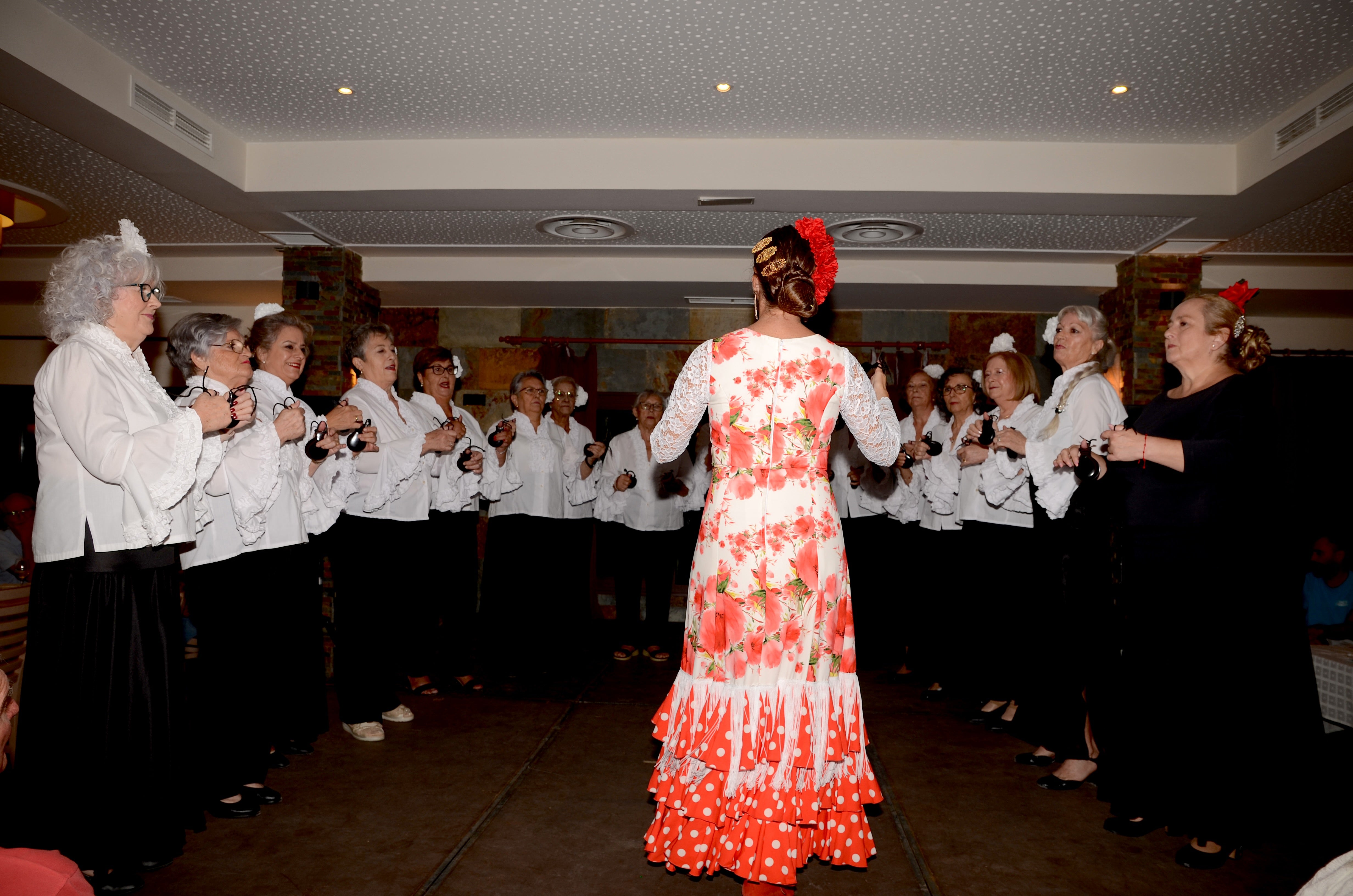 San Miguel, el barrio de Huétor Vega que baila por su patrón