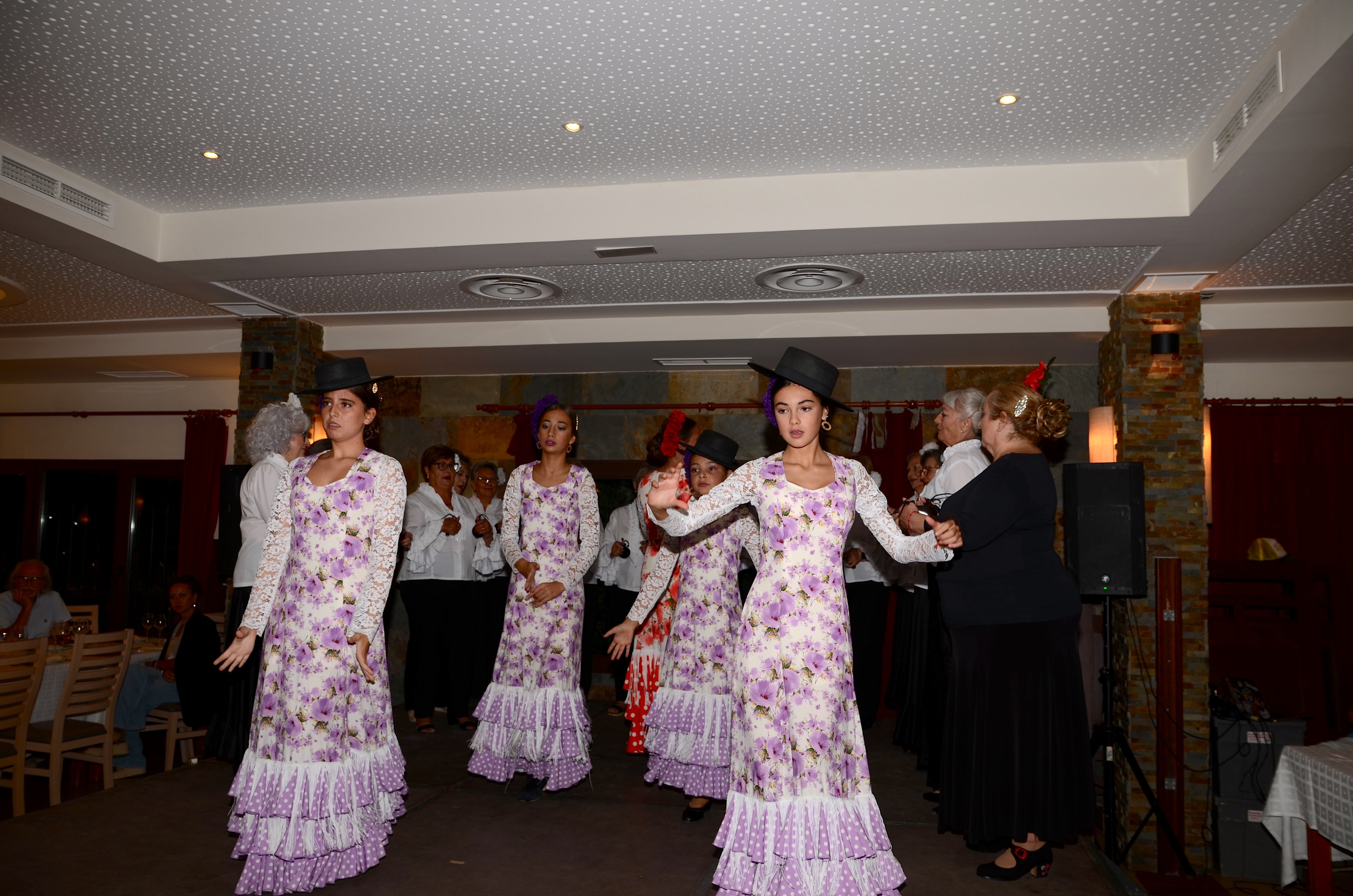 San Miguel, el barrio de Huétor Vega que baila por su patrón