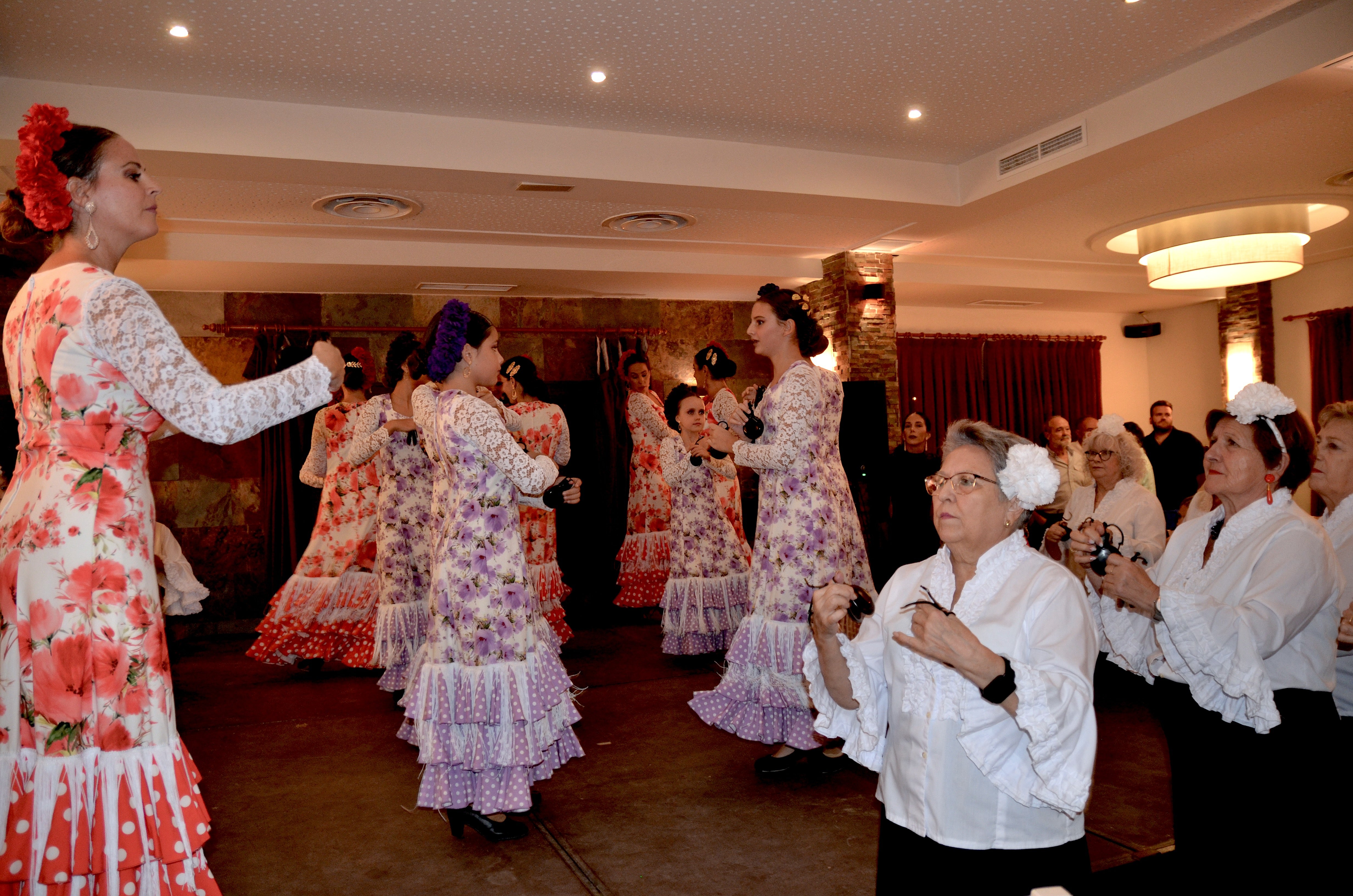 San Miguel, el barrio de Huétor Vega que baila por su patrón