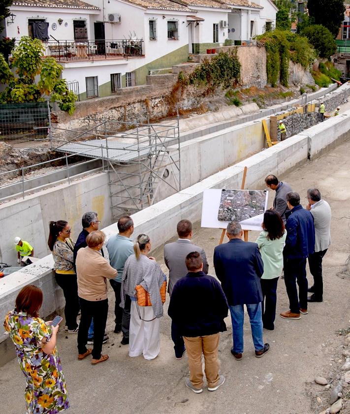 Imagen secundaria 2 - Estudio de la posible implantación de pasos de peatones, y visita para ver el estado de las actuaciones y el muro de hormigón junto al puente .