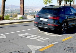 Señal de la ZBE, en la salida de Huétor Vega por el Camino de los Neveros.