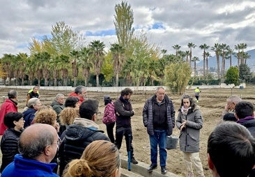 El Ayuntamiento entrega las 34 parcelas de los huertos urbanos sociales-ecológicos del Pago del Zute.