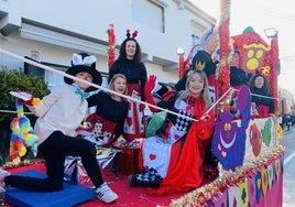 El sol ilumina la Cabalgata de Huétor Vega