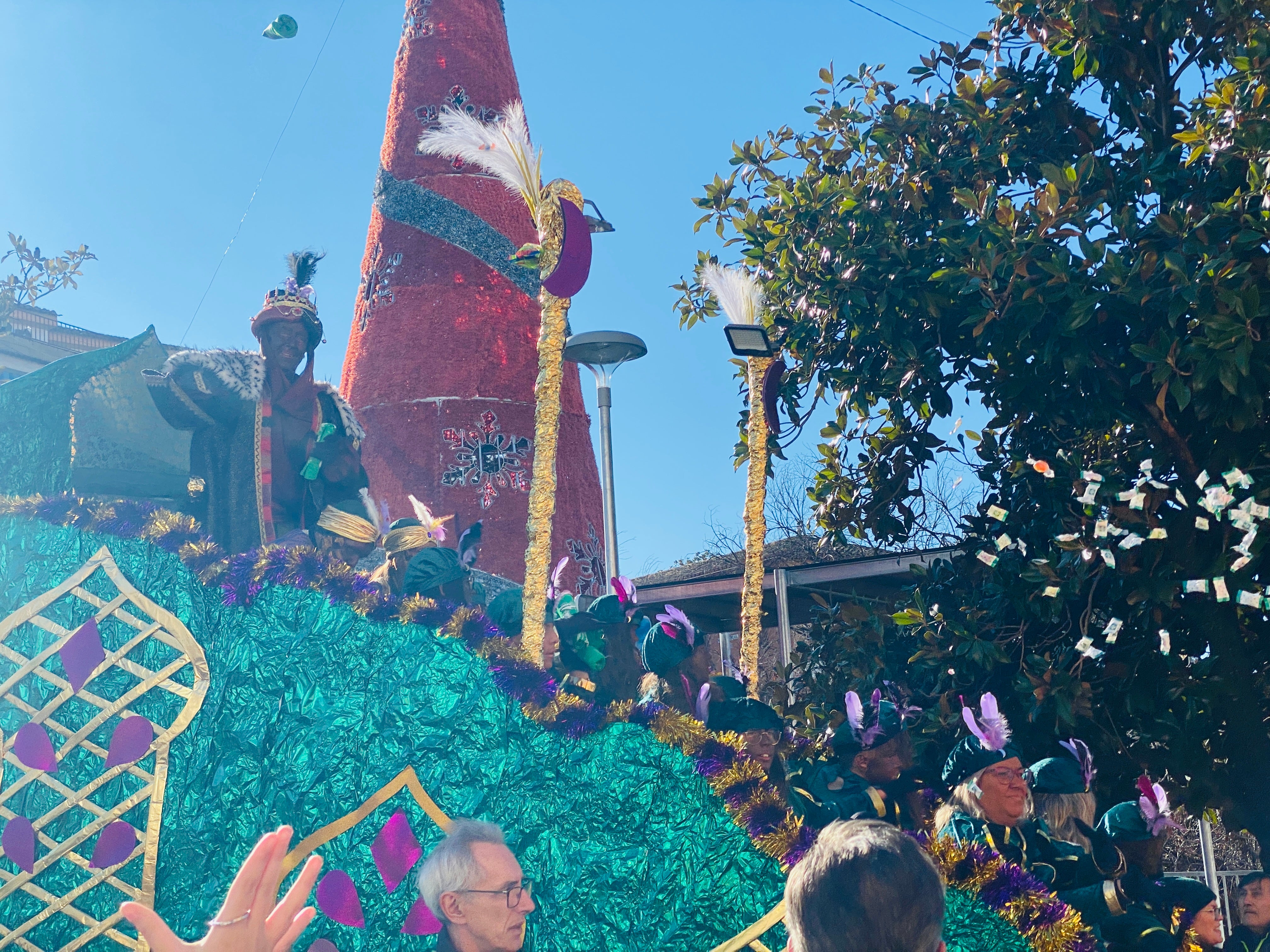 El sol ilumina la Cabalgata de Huétor Vega
