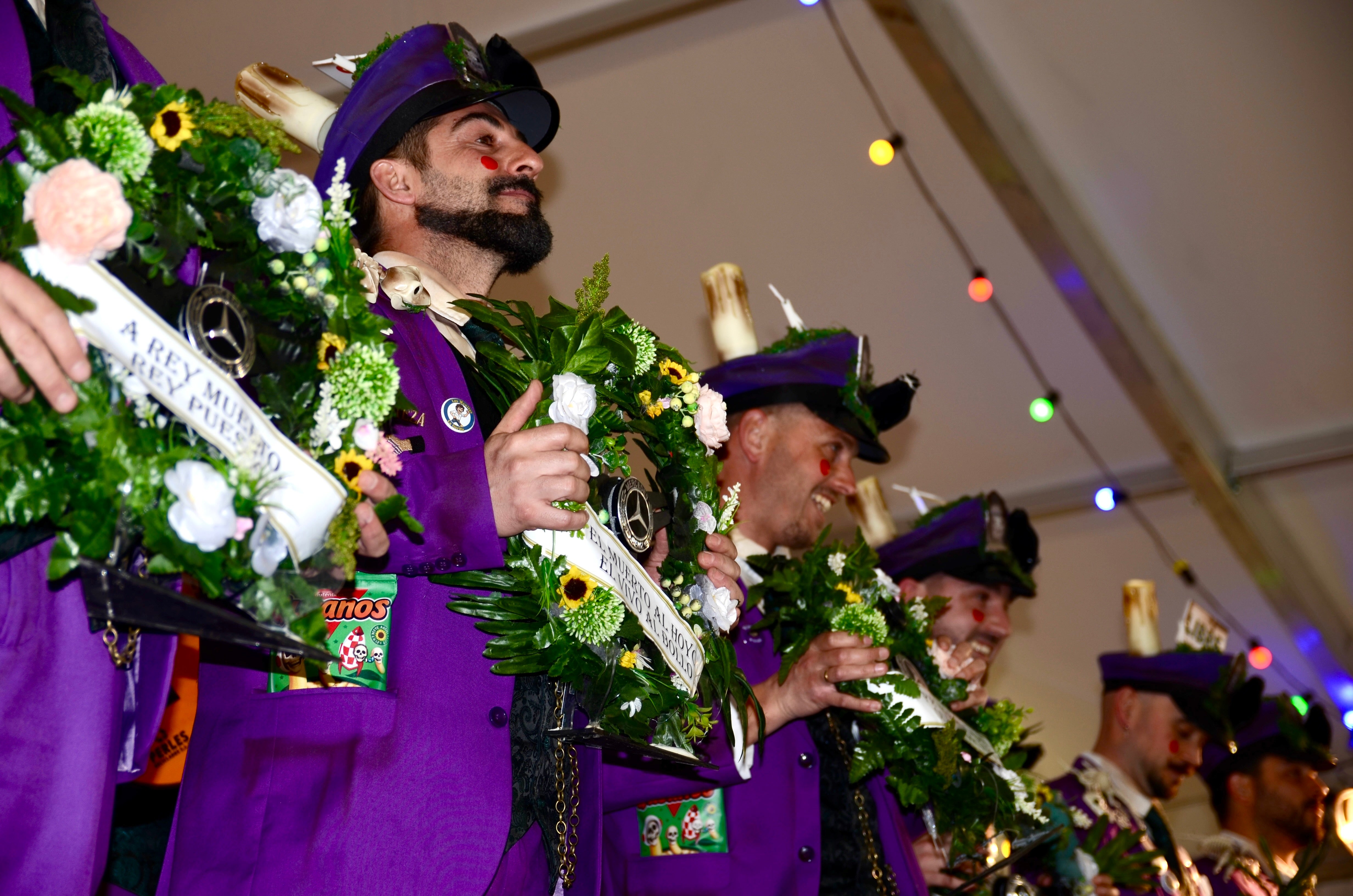 Chirigotas mordaces y con salero en Huétor Vega