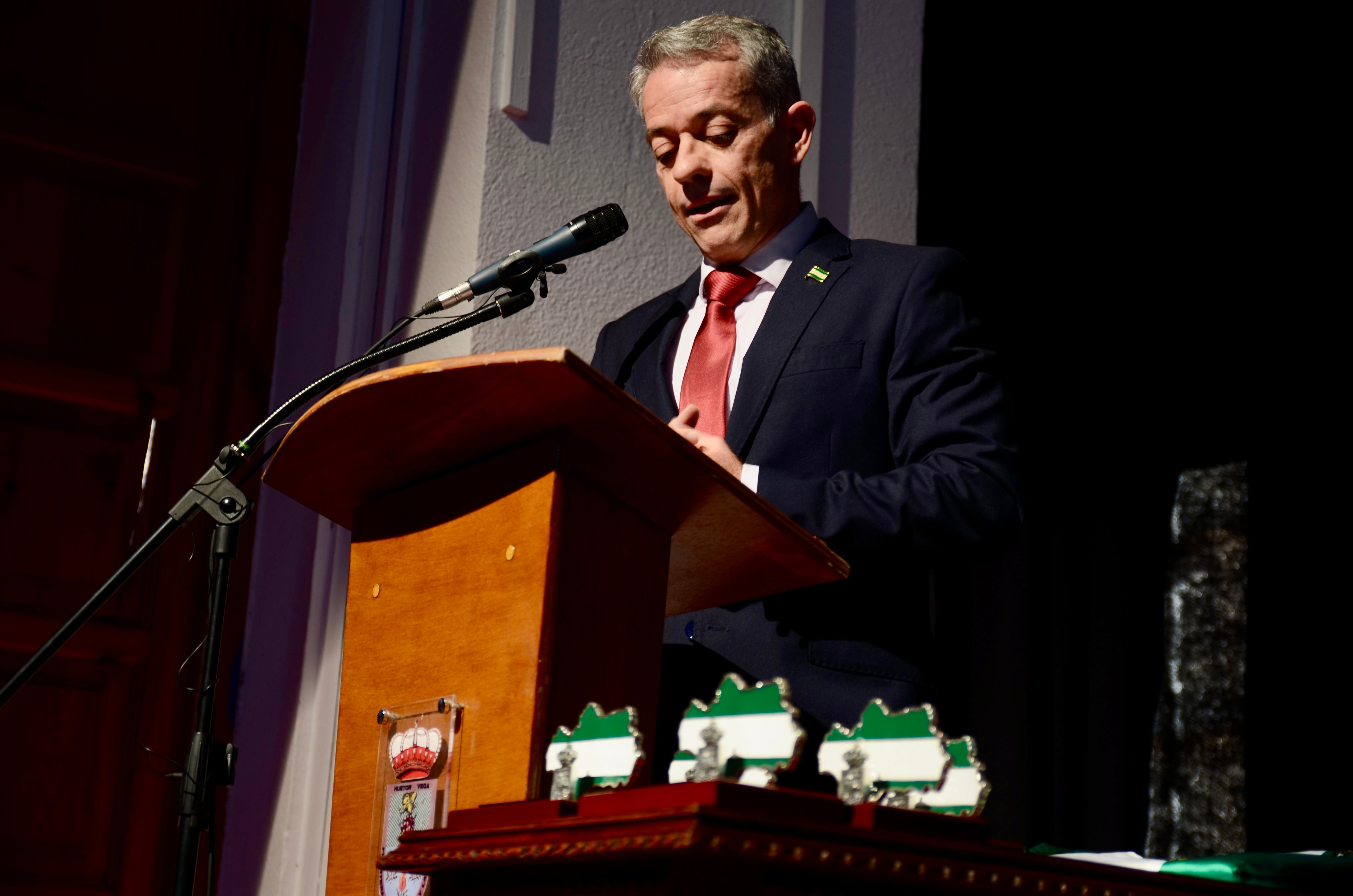 Un Día de Andalucía cargado de emoción en Huétor Vega