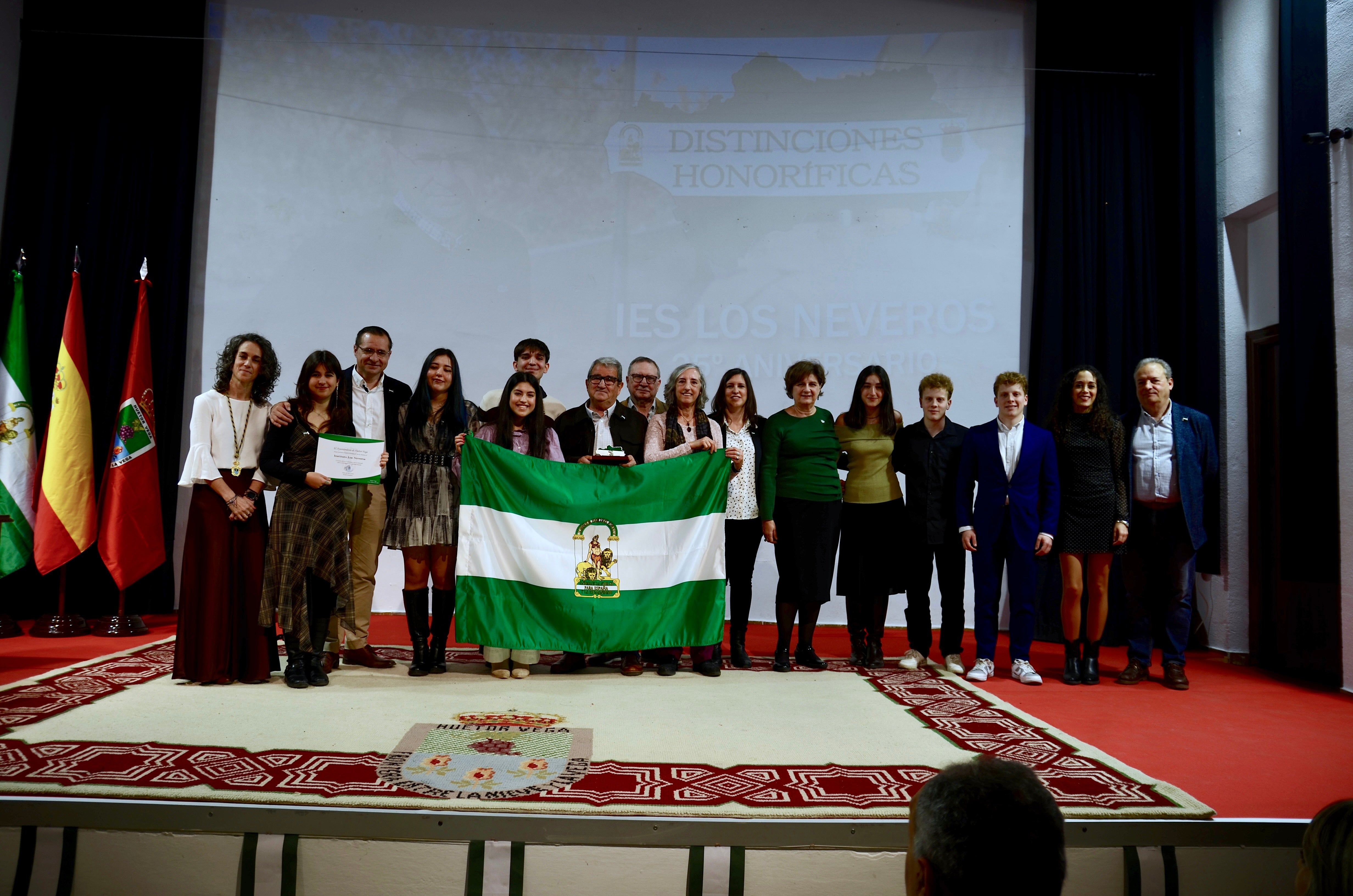 Un Día de Andalucía cargado de emoción en Huétor Vega
