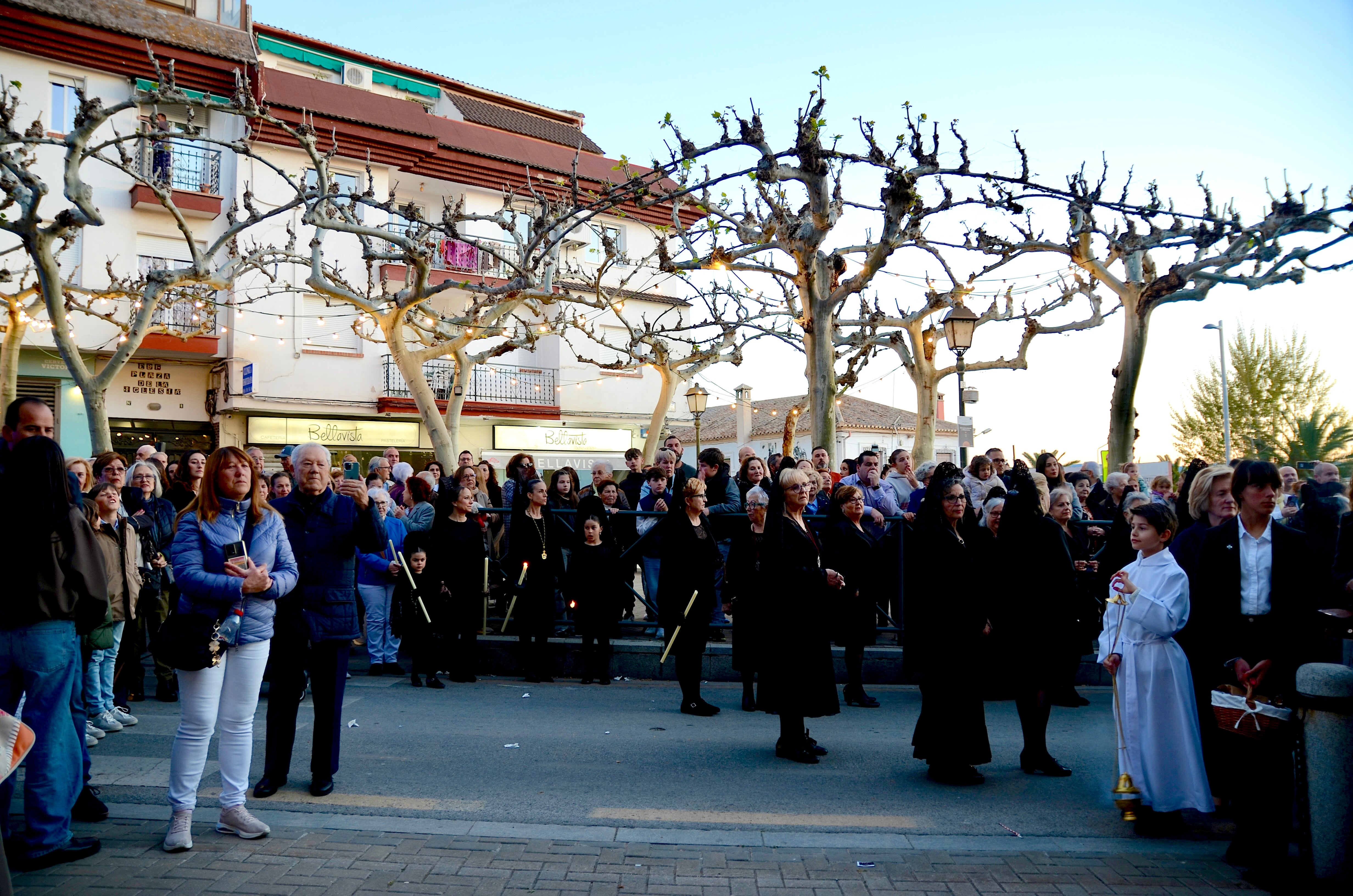 El Jueves Santo suena a saeta en Huétor Vega