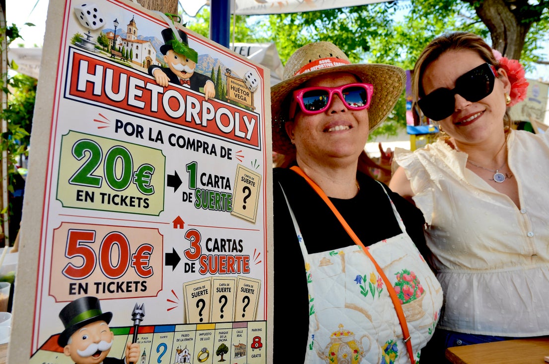 Huétor Vega saborea el ambiente de cruces