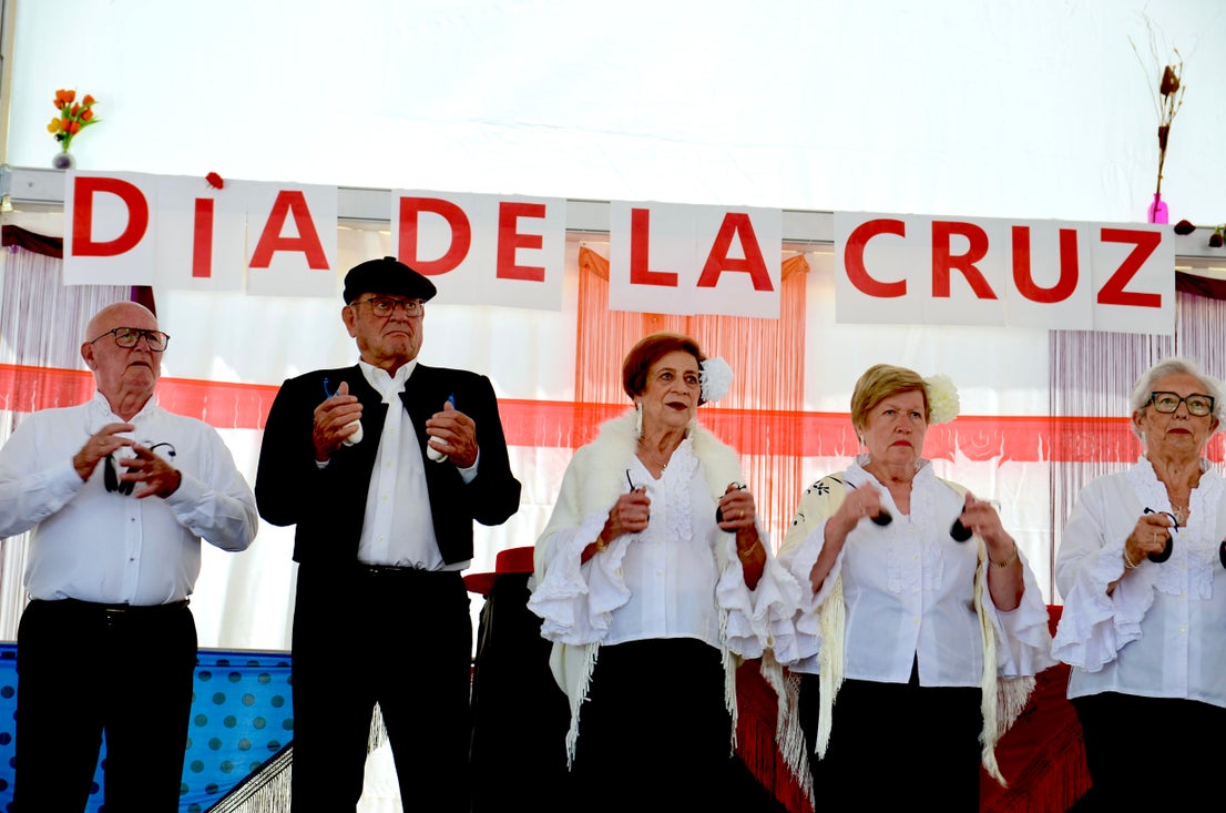 Día de la Cruz en Huétor Vega: arte a raudales