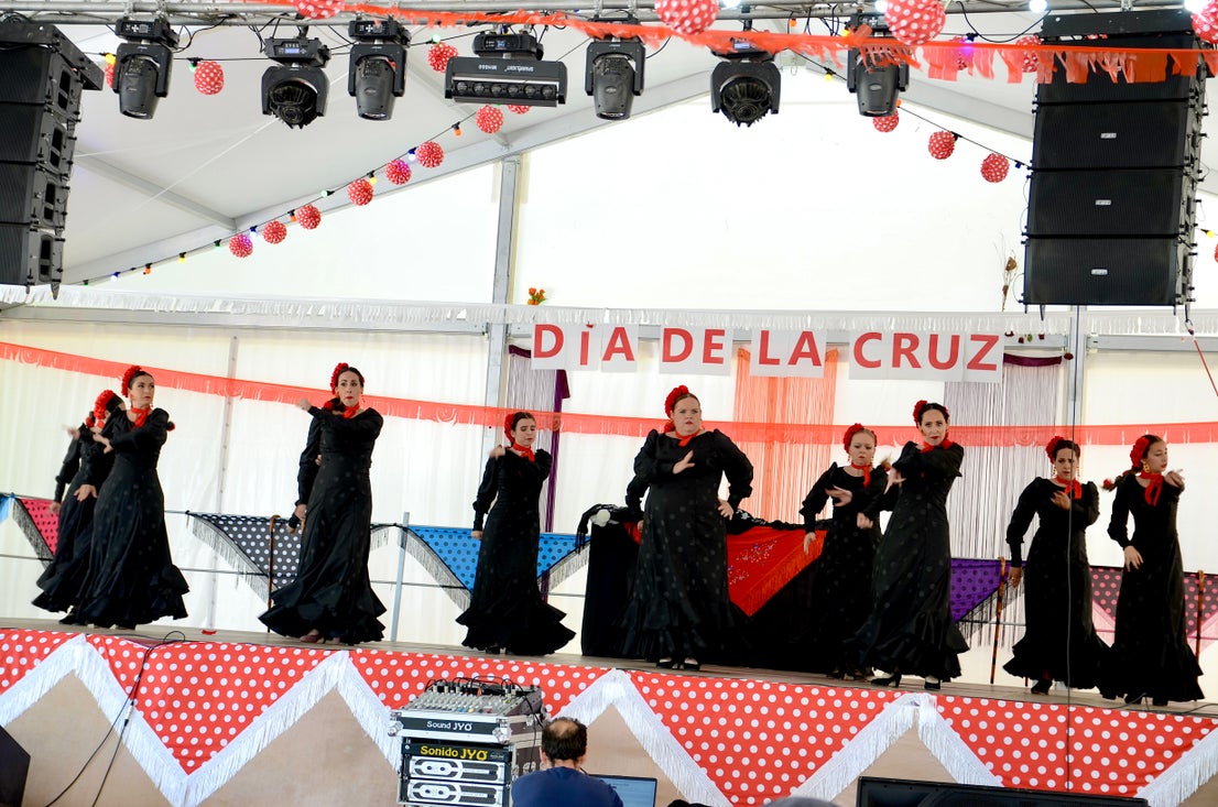 Día de la Cruz en Huétor Vega: arte a raudales