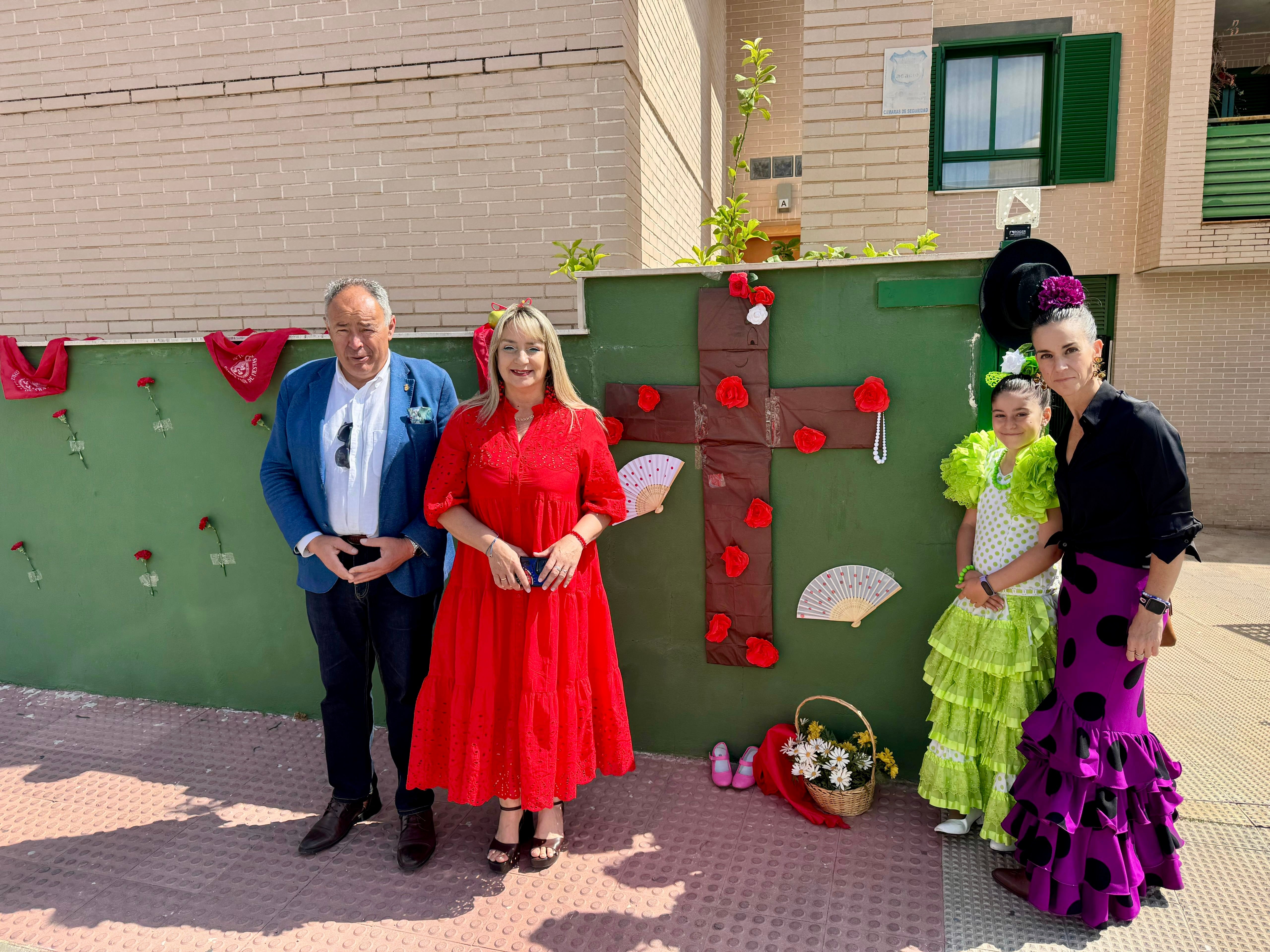 La cruz infantil de Pablo León.